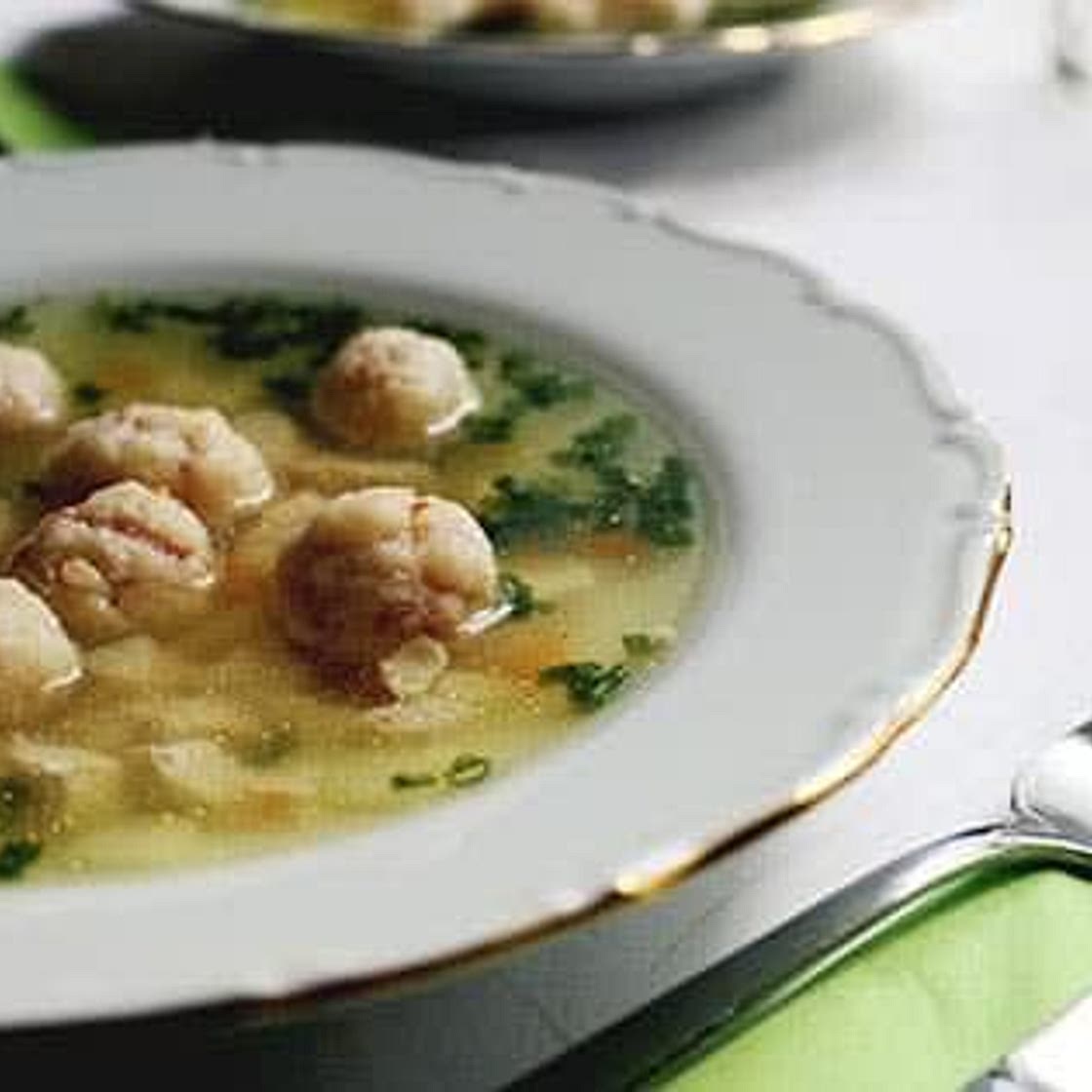 Sopa con Polpetine or Crepes