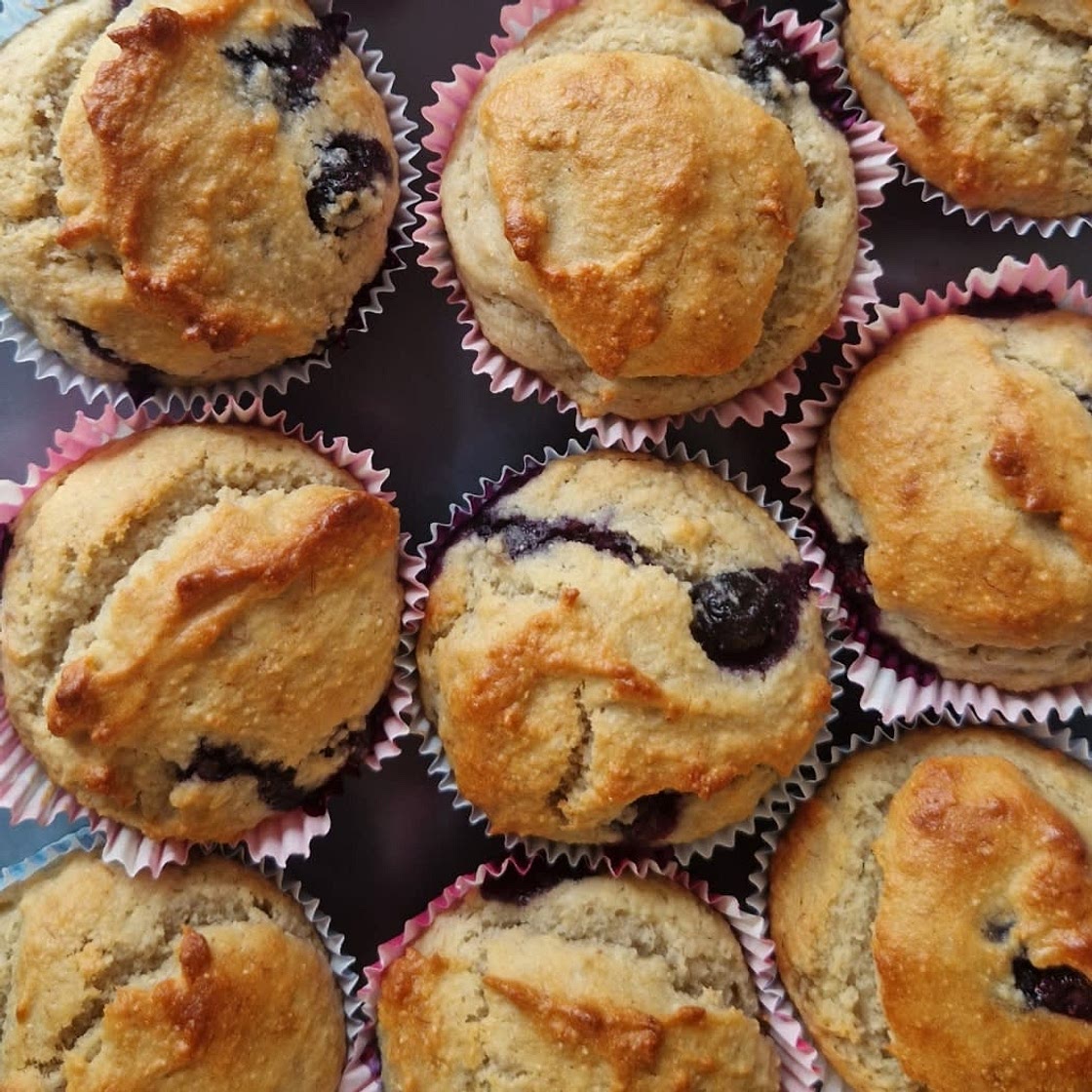 Almond blueberry muffins