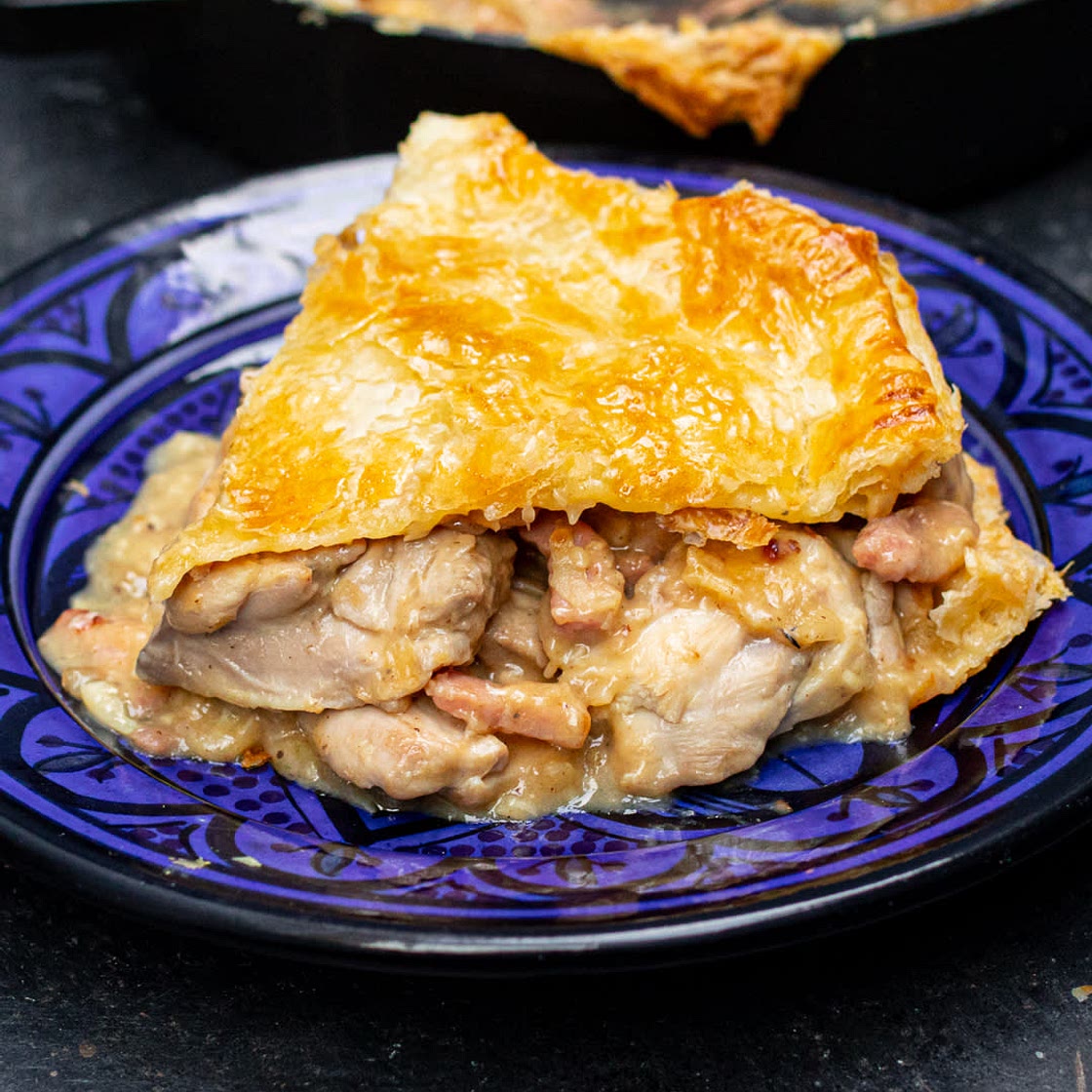 Roast Garlic Chicken Pie