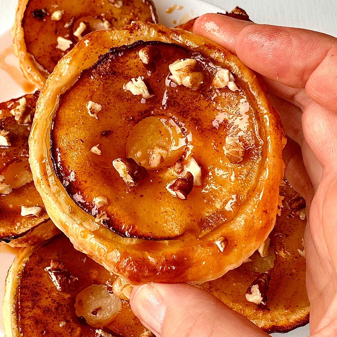 Salted caramel apple rounds 