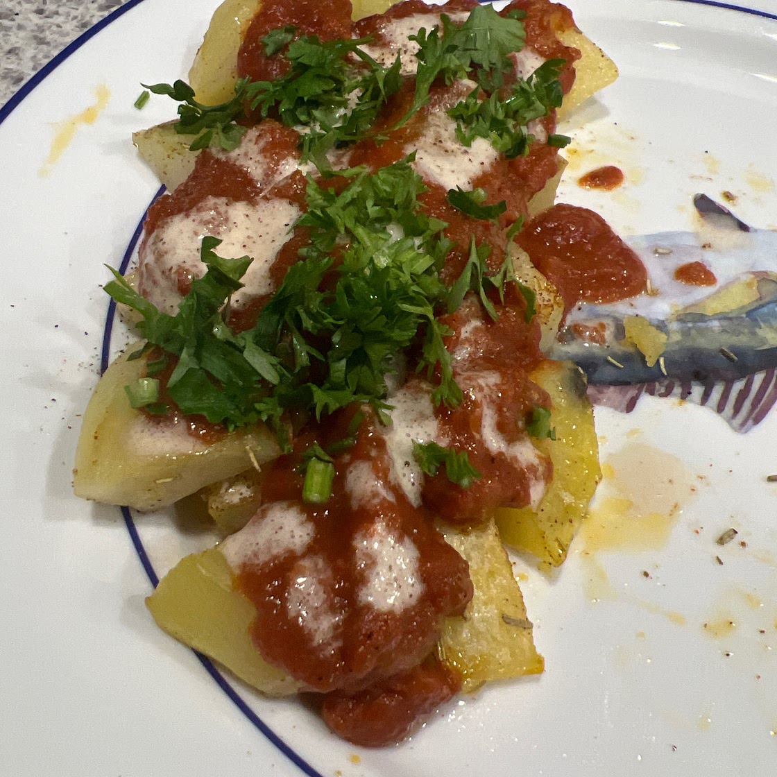 The ultimate Patatas Bravas | Potatoes with spicy sauce — Omar A