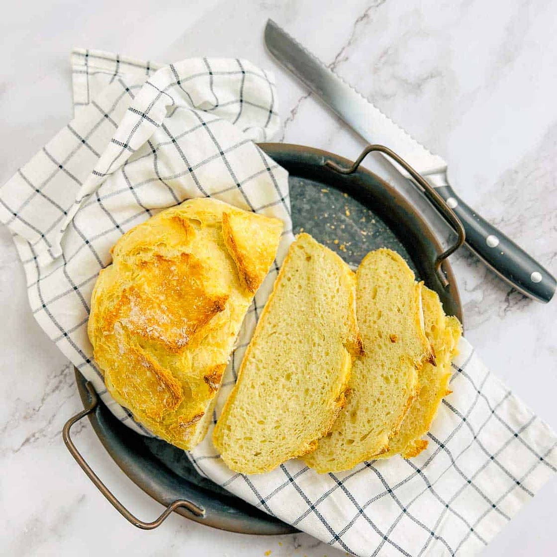 Easy No-Knead Yeast Bread
