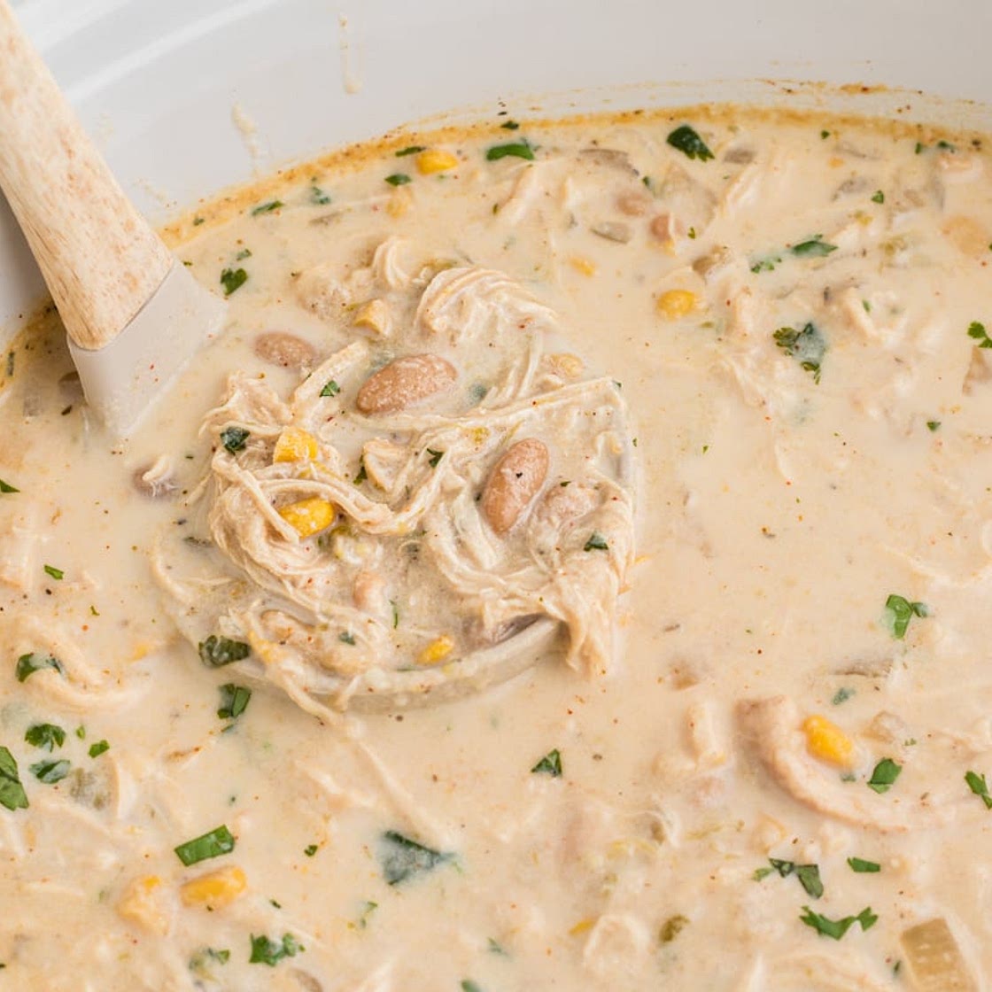 Slow Cooker White Chicken Chili