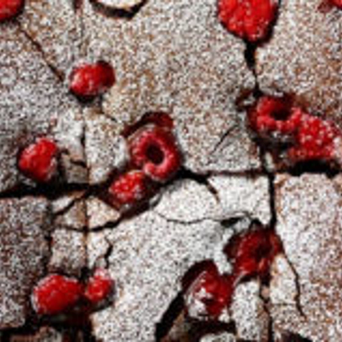 Raspberry chocolate brownies | Asda Good Living