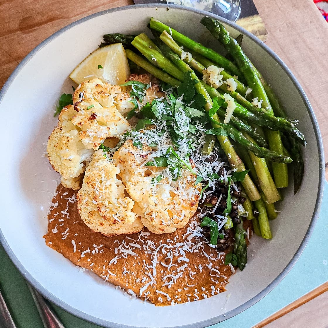 Creamy Romesco Sauce with Spiced Cauliflower and Crunchy Lentils