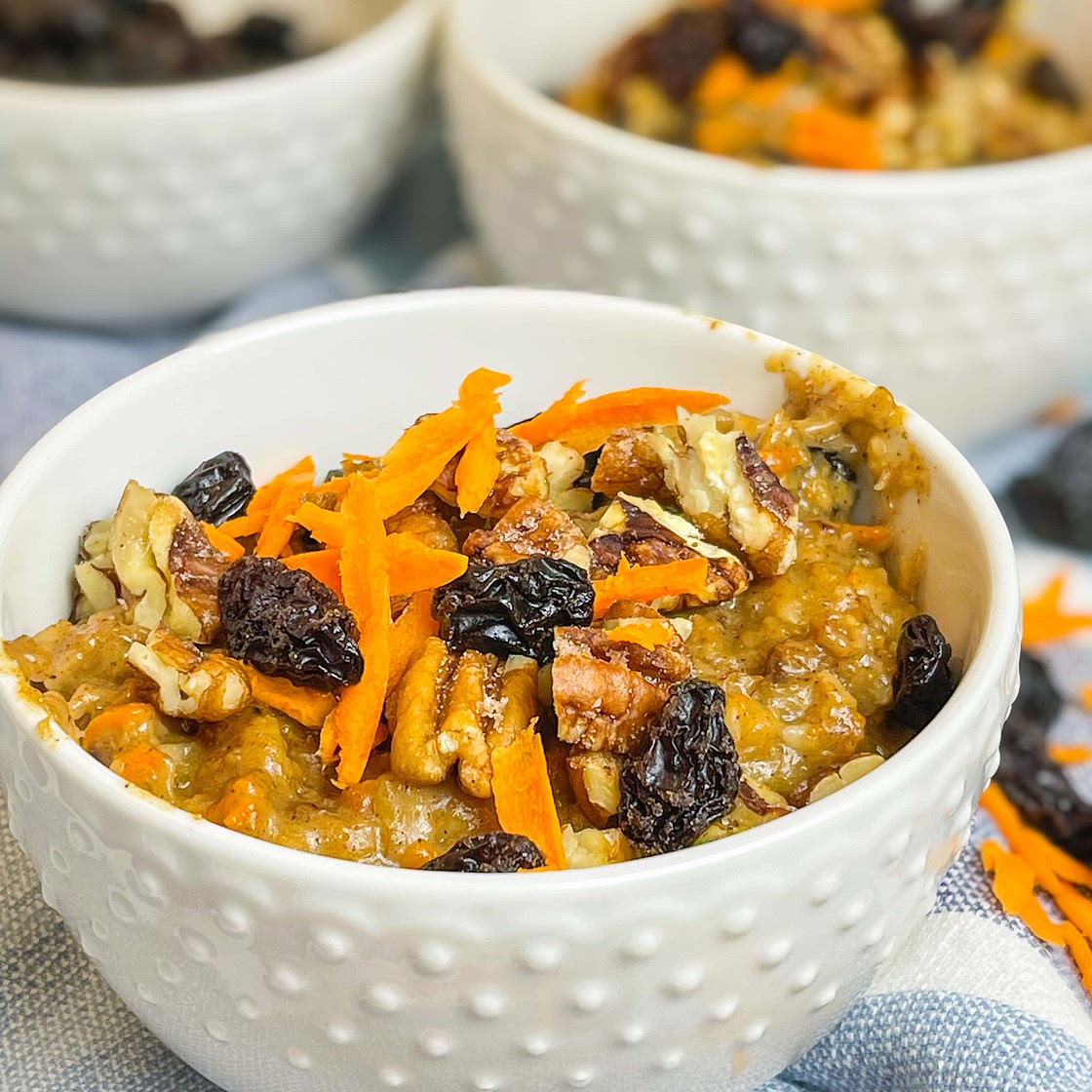 Slow Cooker Carrot Cake Oatmeal 