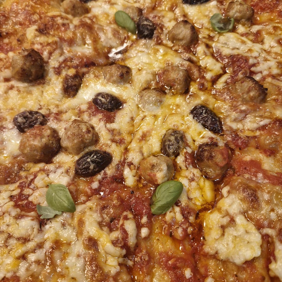 Sicilian-style Pizza (Focaccia Pizza)