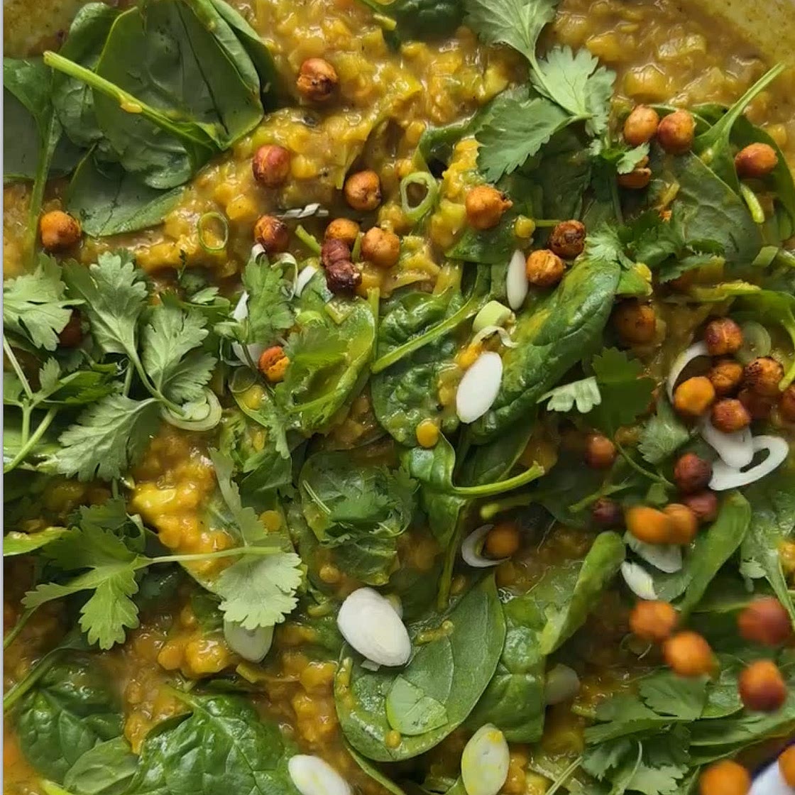 RED LENTIL DHAL WITH TANDOORI CHICKPEAS