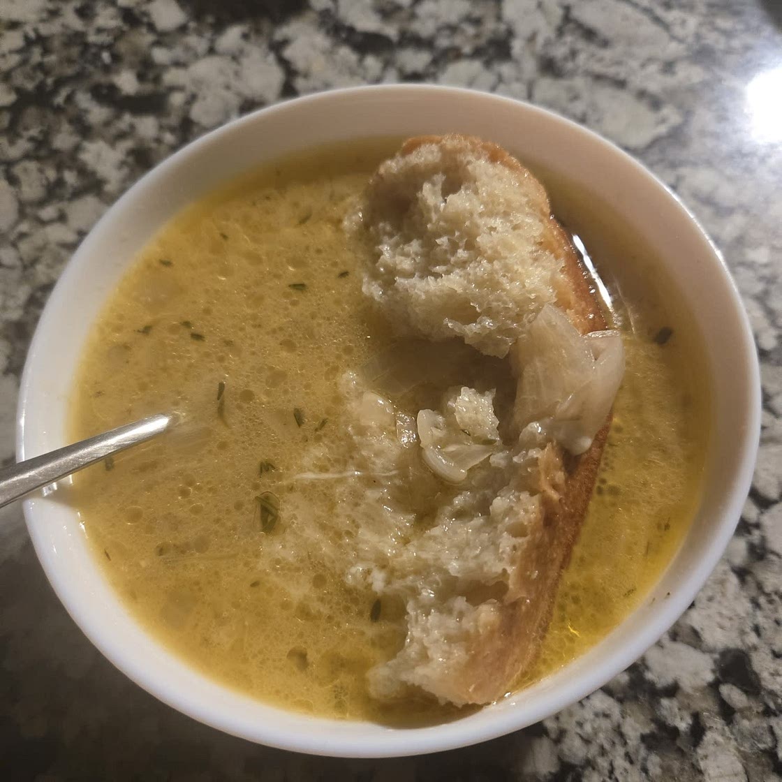Rich and Simple French Onion Soup