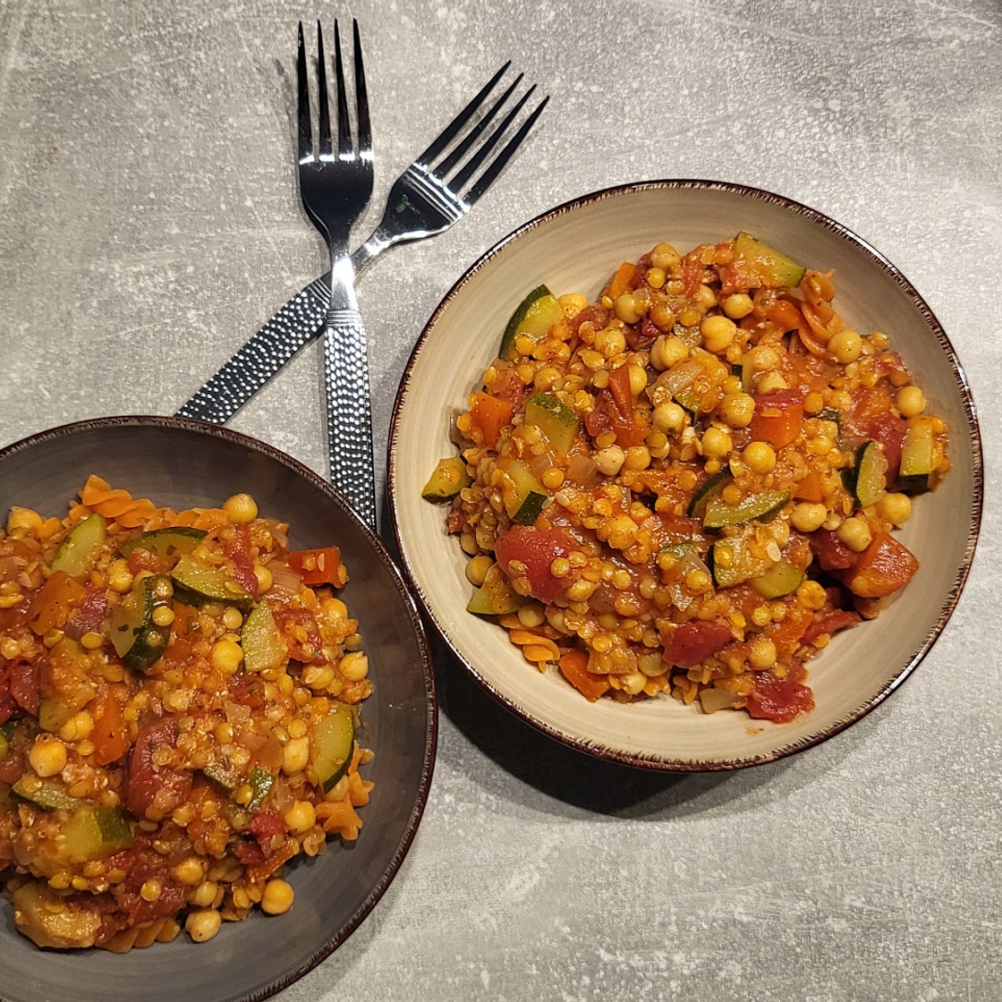 Proteinreiche Gemüse-Tomatensoße