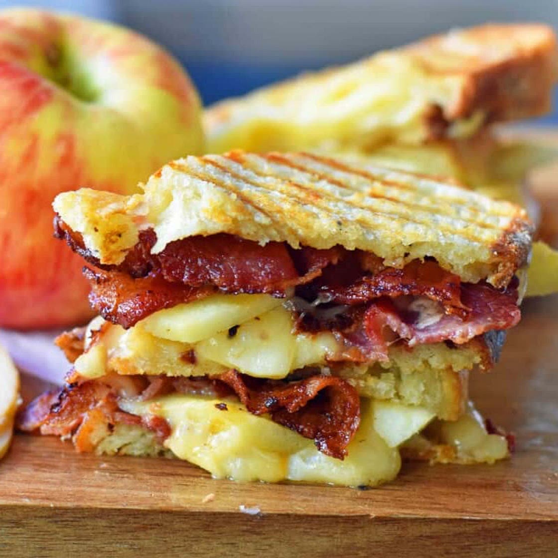 Gouda Honeycrisp Apple Bacon Grilled Cheese