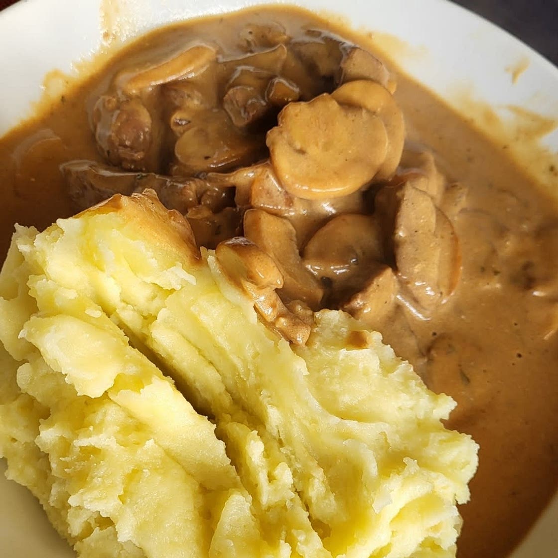 Beef stroganoff