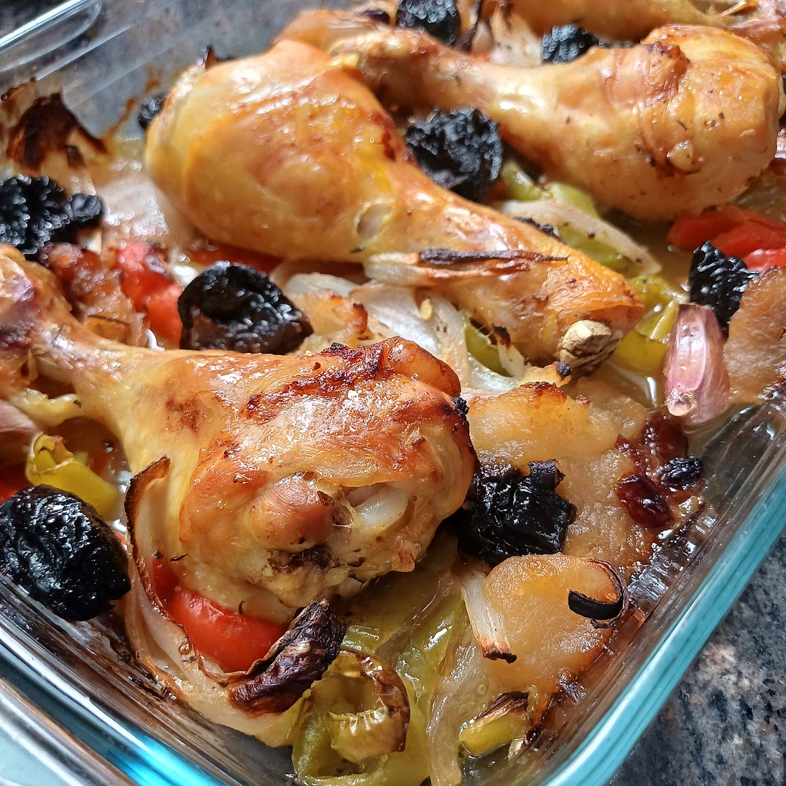 Muslitos de pollo con ciruelas