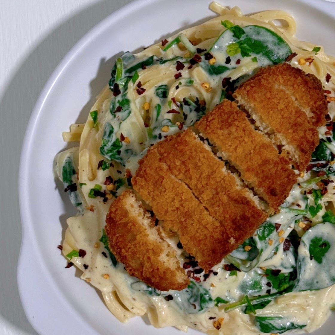 Linguine in Tofu and Garlic Alfredo