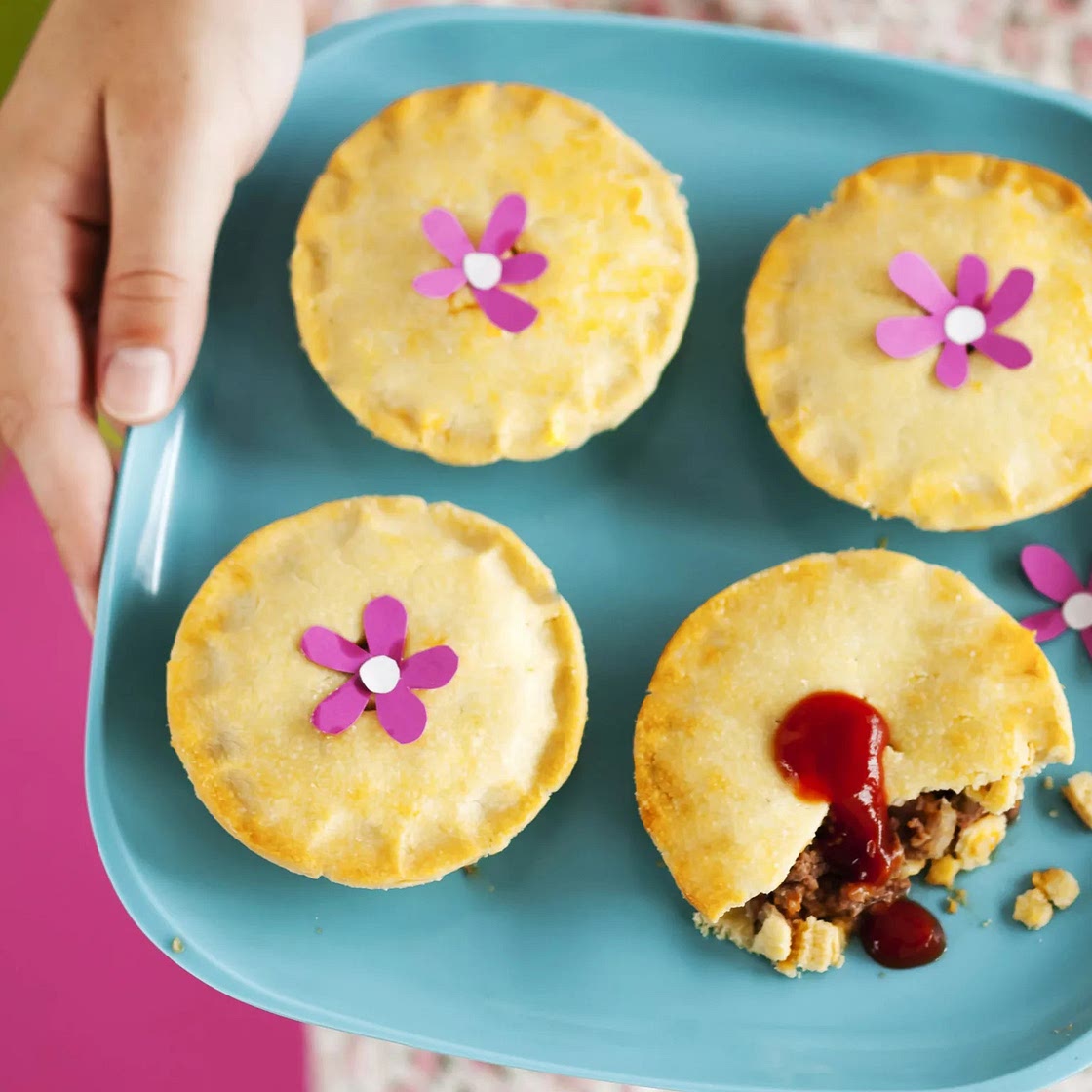 Gluten-free mini meat pies