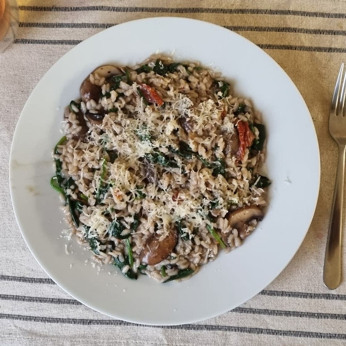 Mushroom & spinach risotto