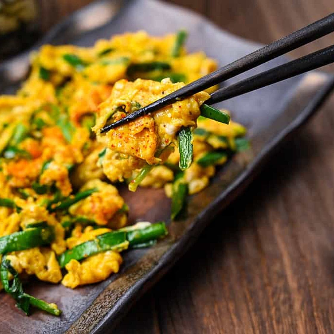 Niratama Recipe (Stir-fried Garlic Chive with Egg)