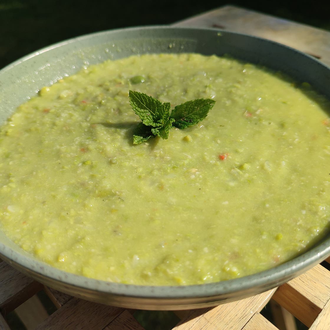 Pea and Mint Soup (Vegan)