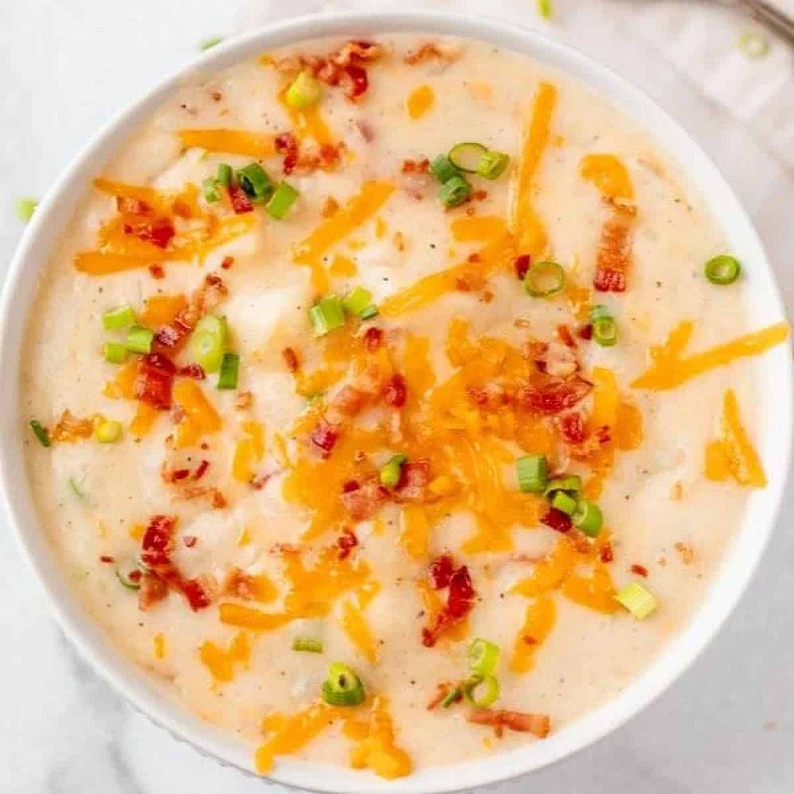 Easy Crock Pot Potato Soup