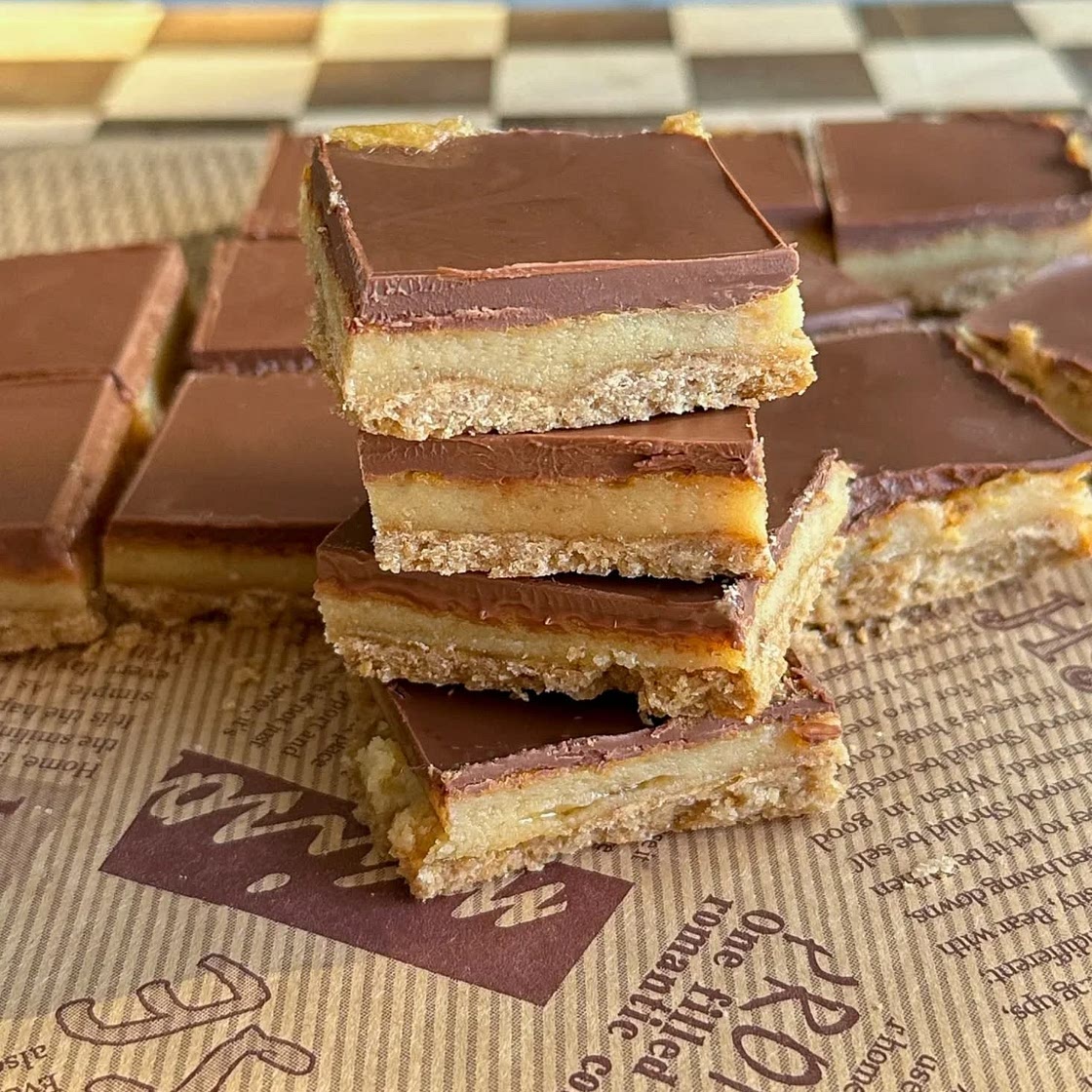 Low Calorie Caramel Slice