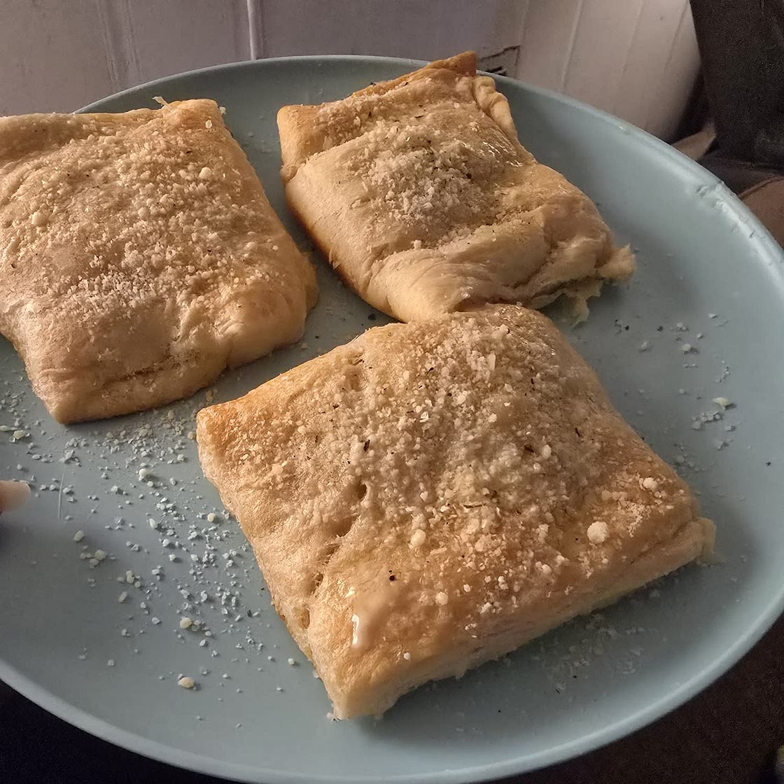 Chicken Cream Cheese Croissants