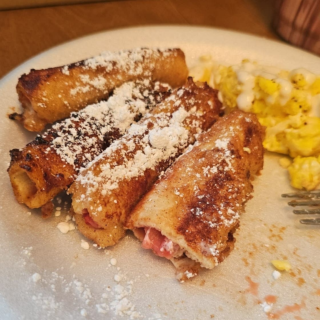 FRENCH TOAST ROLL UPS