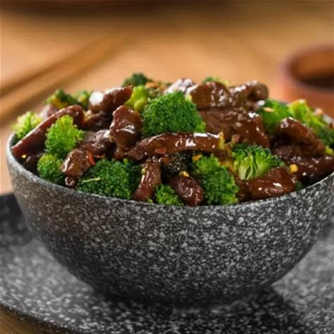 Salteado de Carne con Brócoli