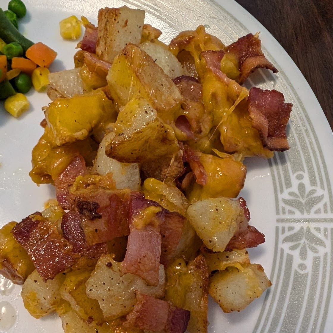 Crispy Cheese and Bacon Potatoes