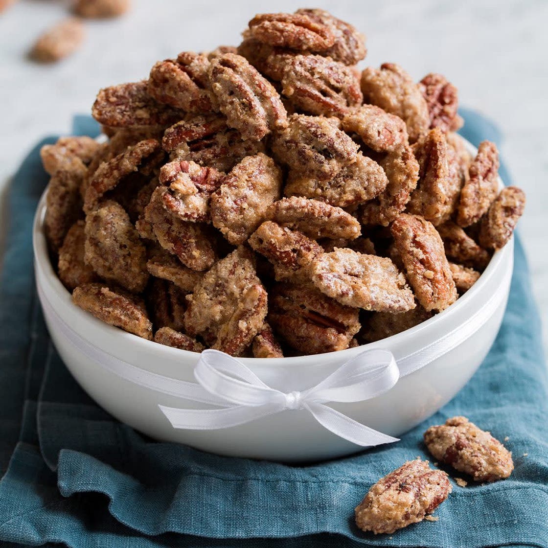Lori's Sugared Pecans