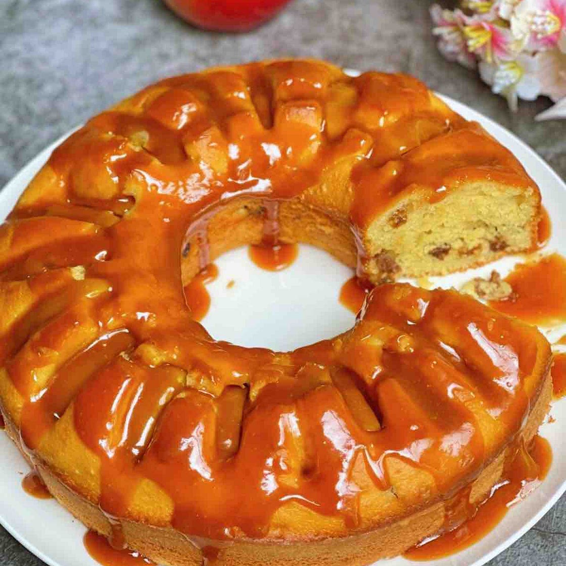 My husband asks me to cook this cake 3 times a week! The tastiest cake in 15 minutes!