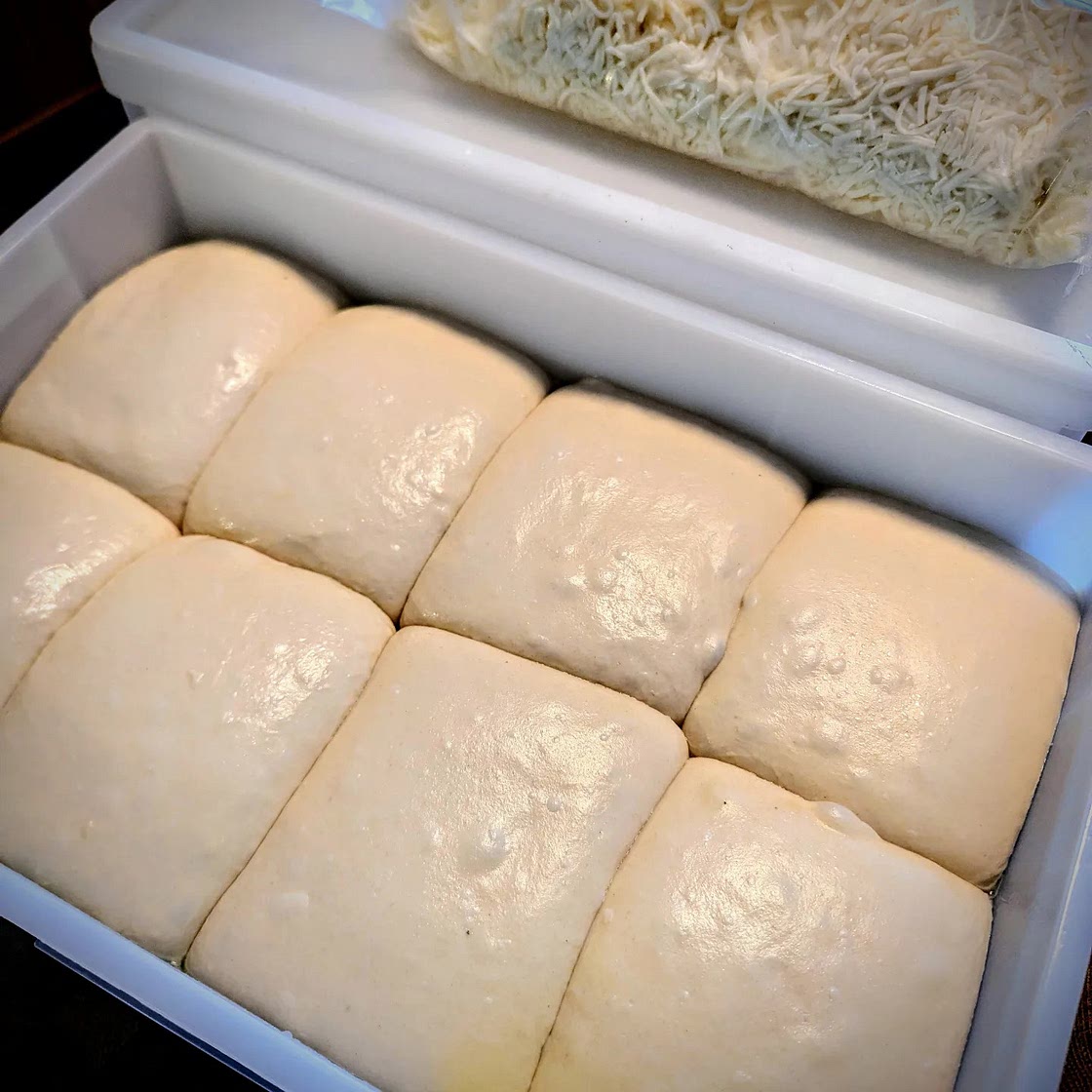 Napolitan pizza dough for exotic country