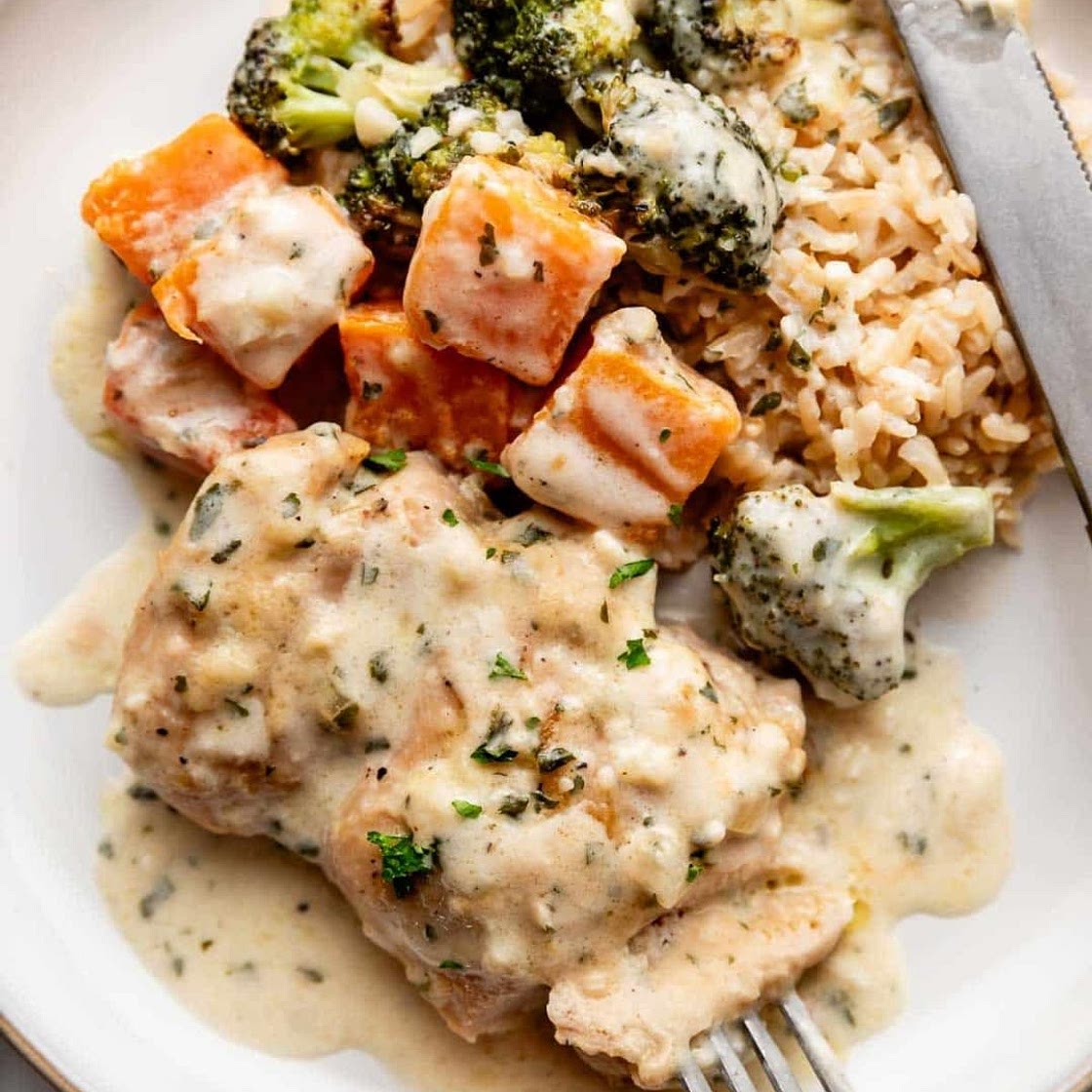 Creamy Garlic Chicken & Veg