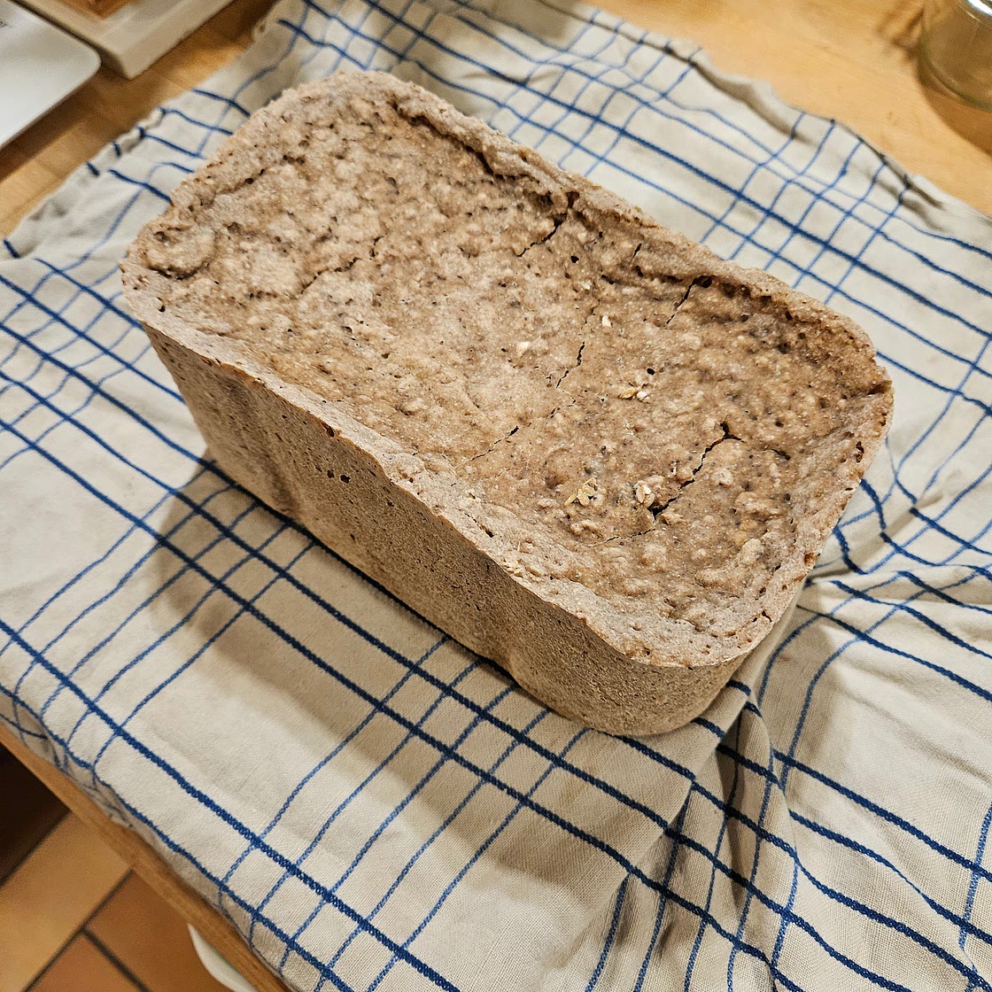 Pain complet au levain et aux graines équilibré