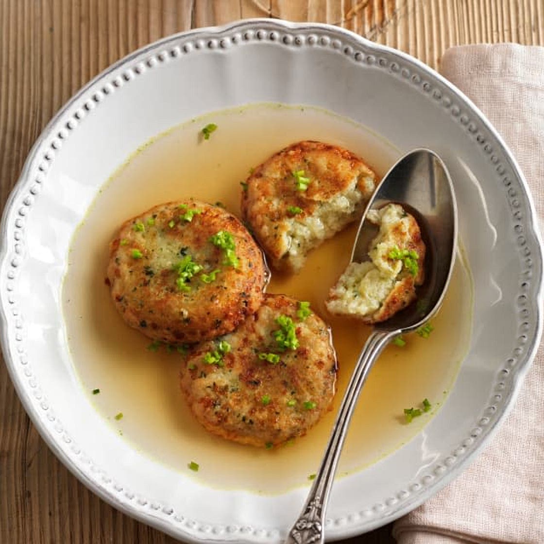 Kaspressknödelsuppe