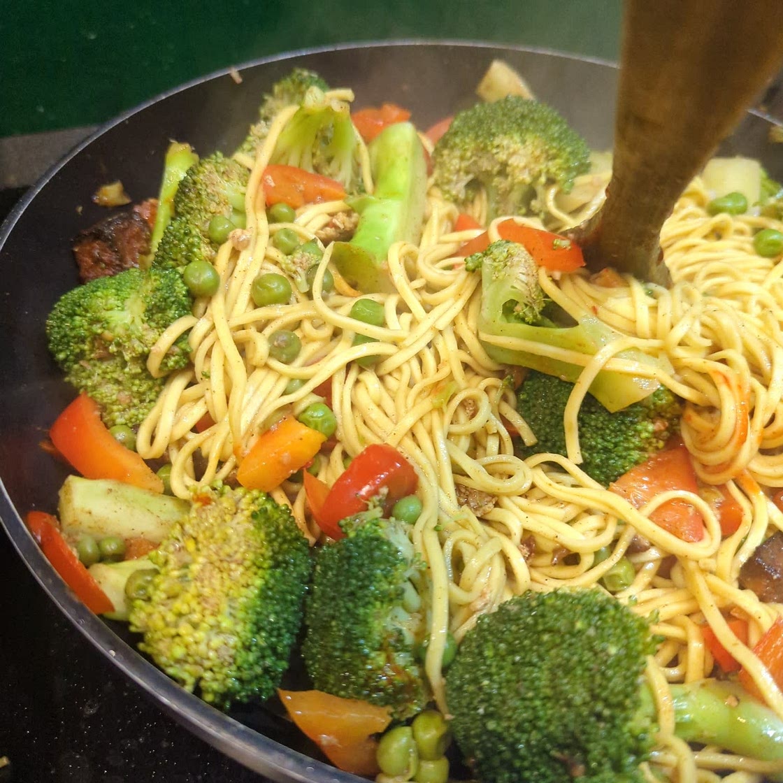 Noodles with crispy tofu