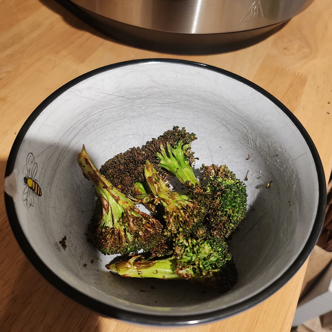 Air fried broccoli