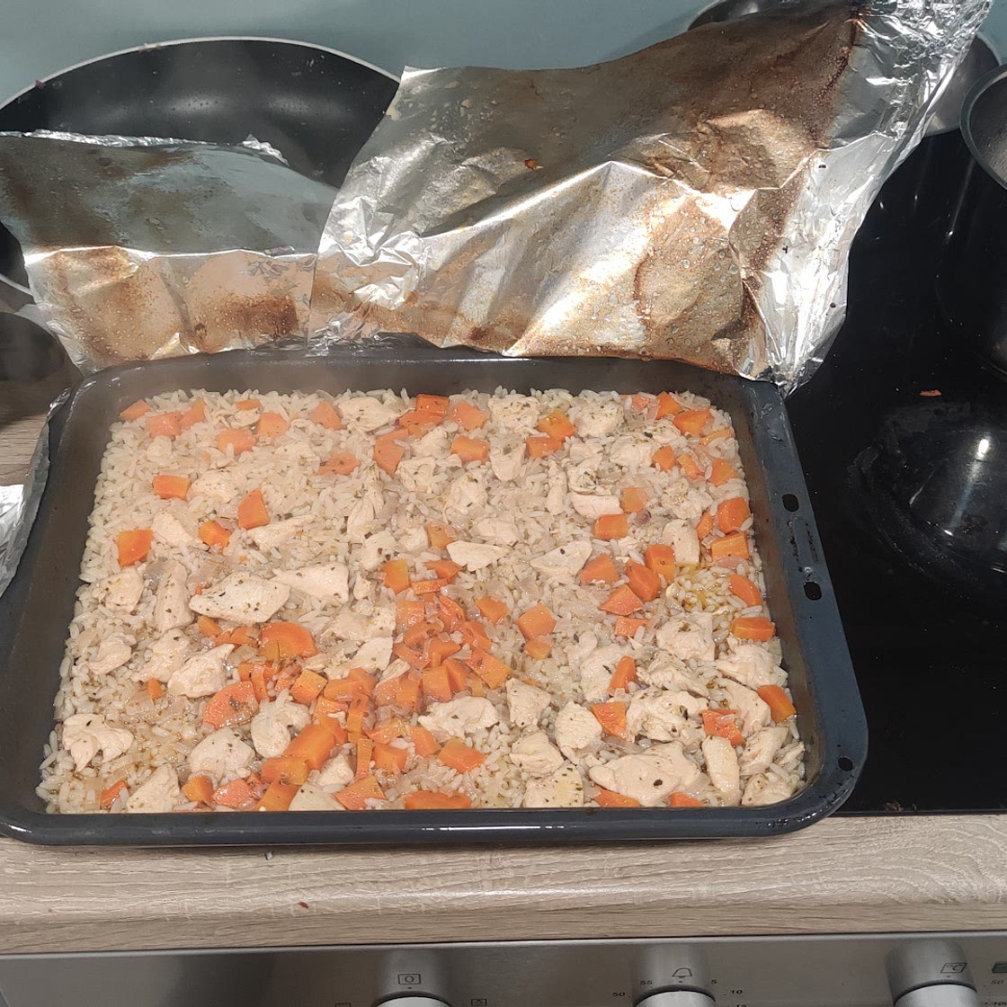 Chicken rice in oven