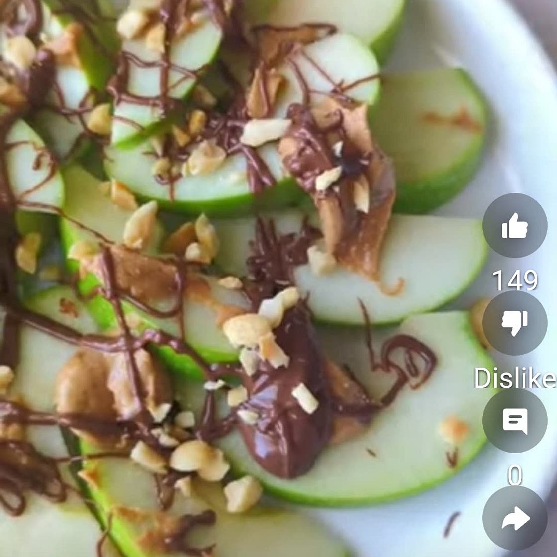 Apple peanut nachos 225cal *