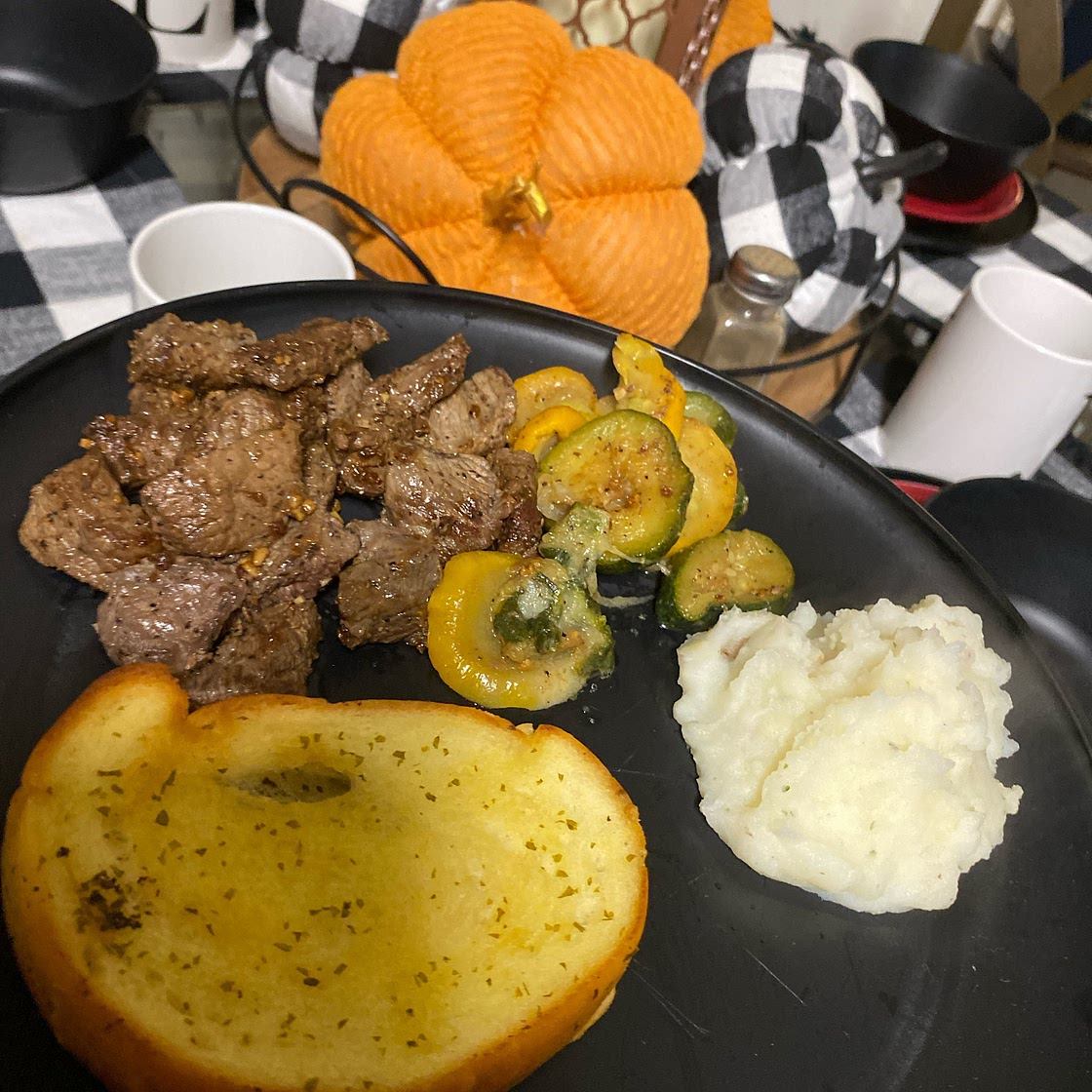 Garlic Butter Steak Tips