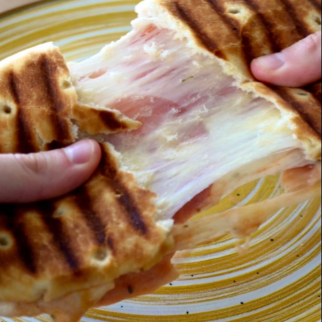 Pizza Panini