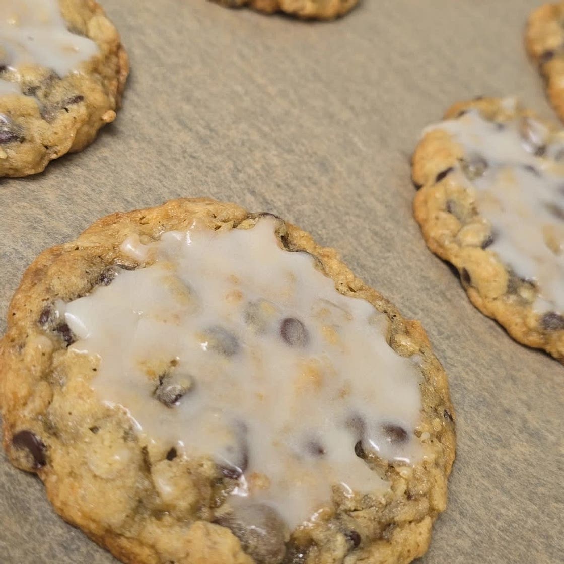 Oatmeal Chocolate Chip Cookies