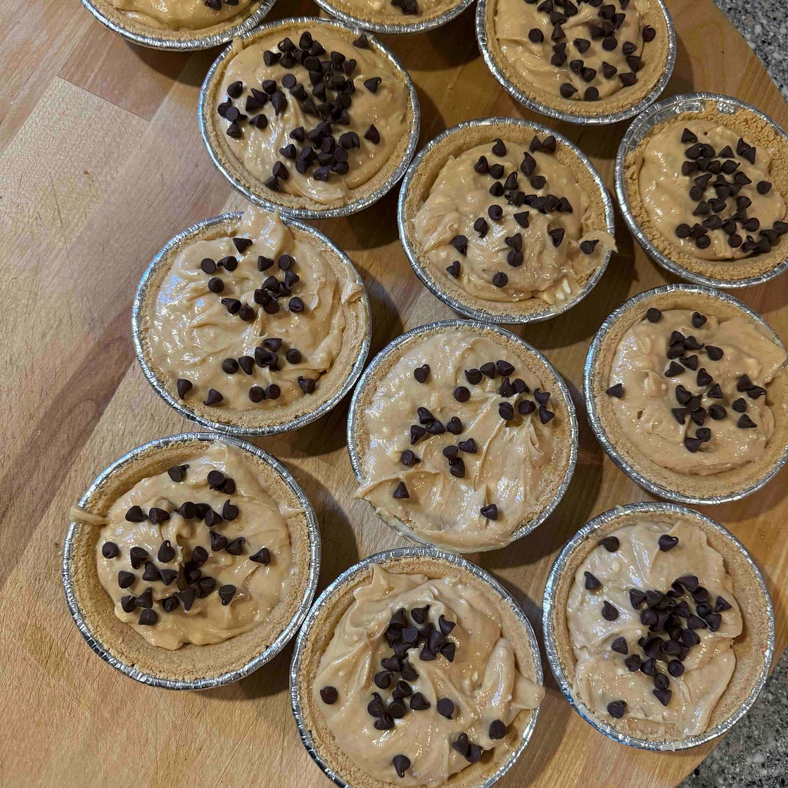 Peanut butter pie