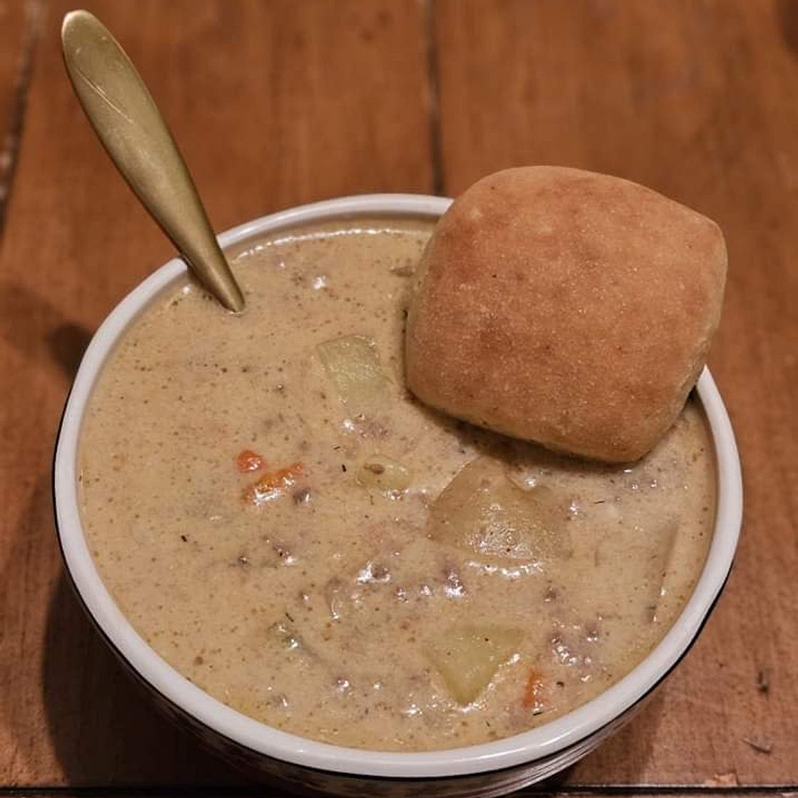Cheeseburger & Potato Soup
