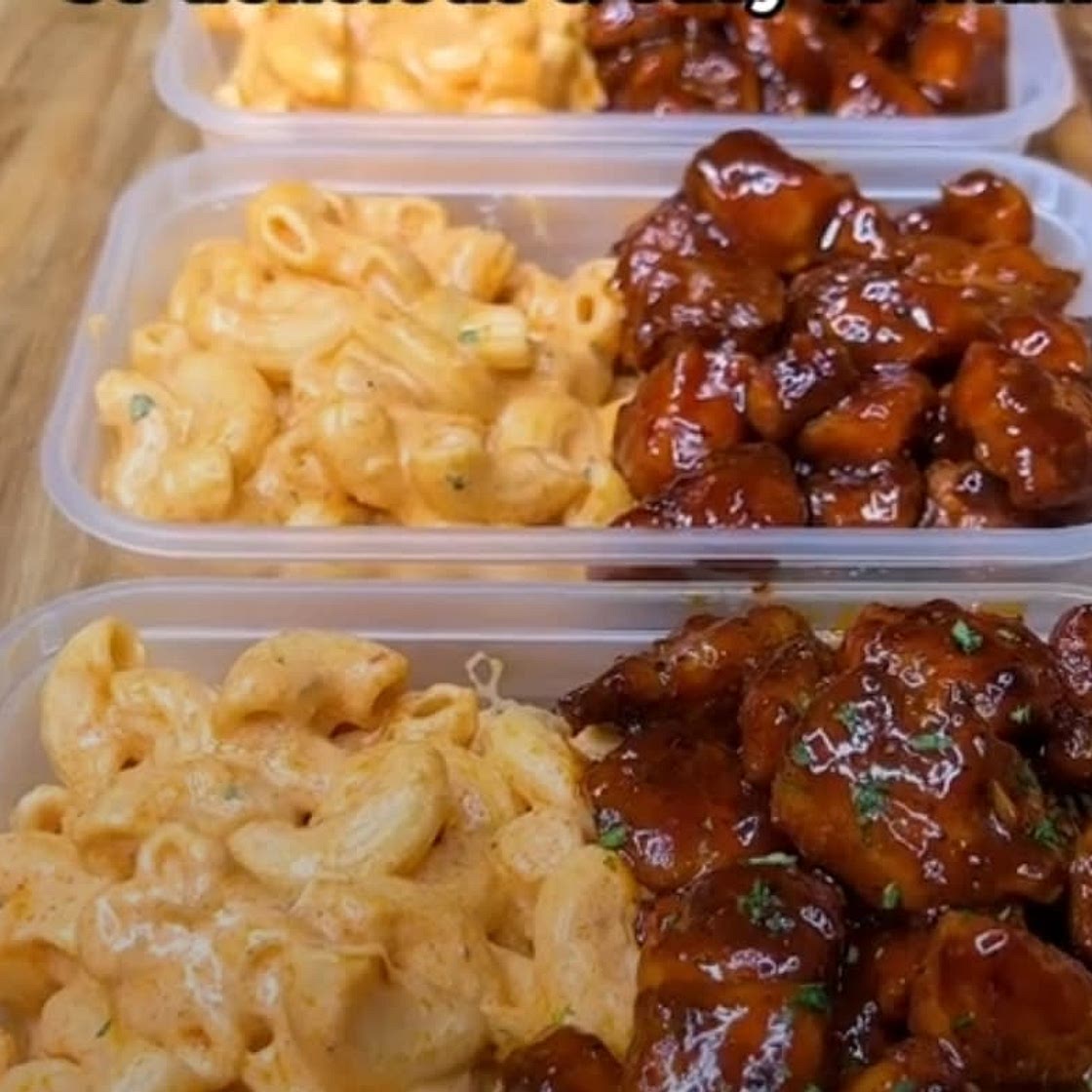 Honey Barbecue Chicken + Mac and Cheese