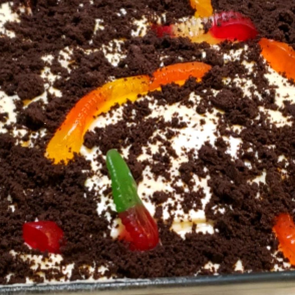 Darlene's Dirt Cake