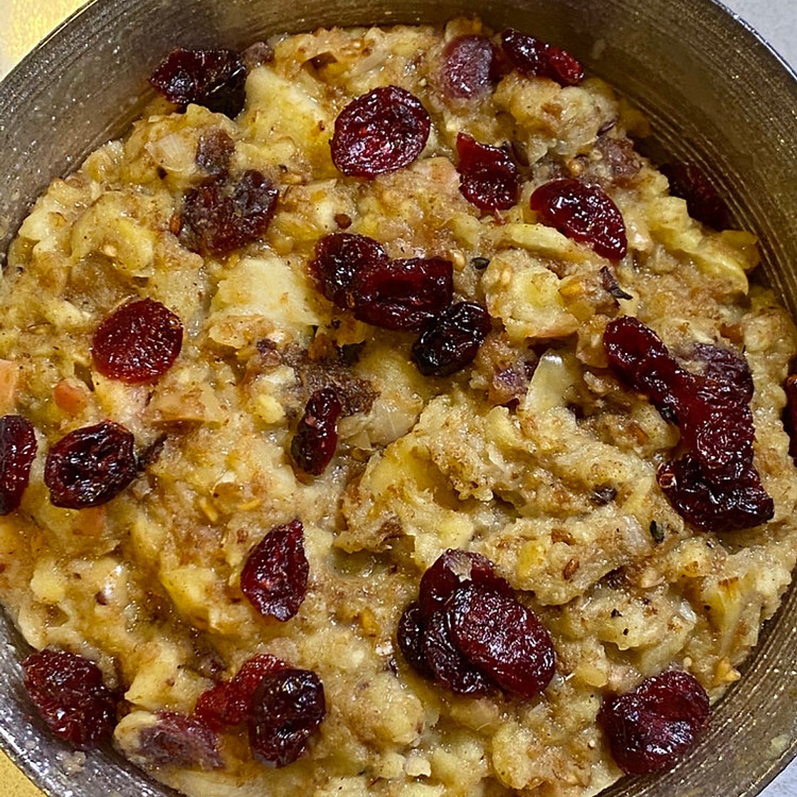 Apple & Sage Thanksgiving Stuffing