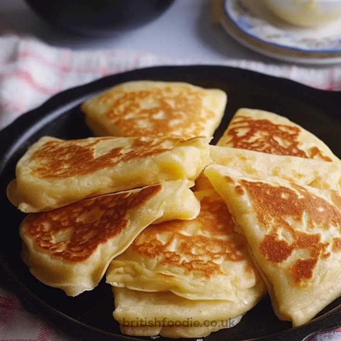 White Girdle Scones (Scottish Pancakes)