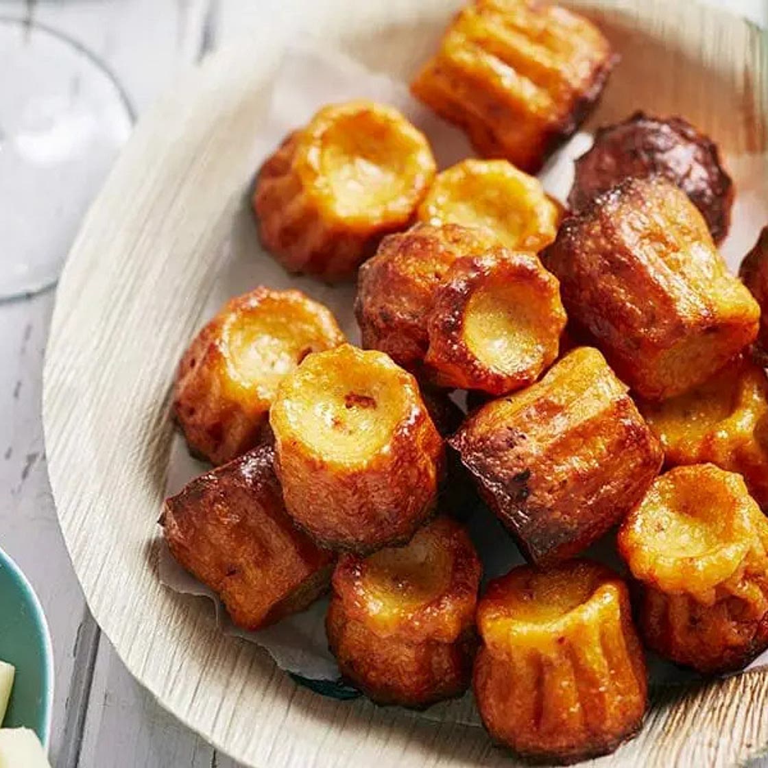 Cannelés salés au chorizo et tomme de brebis