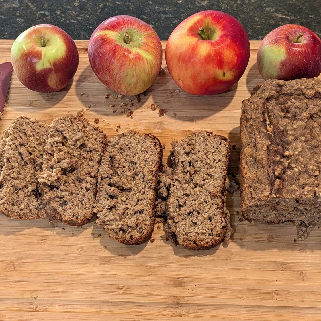 Pumpkin Spice Apple Bread