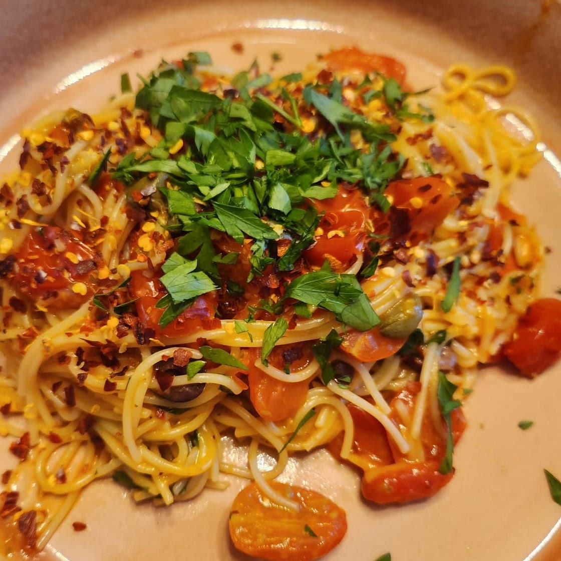 One-Pot Spaghetti Puttanesca
